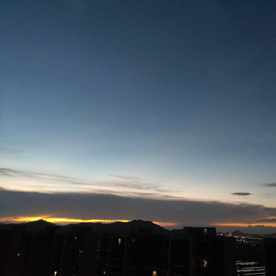 李小军